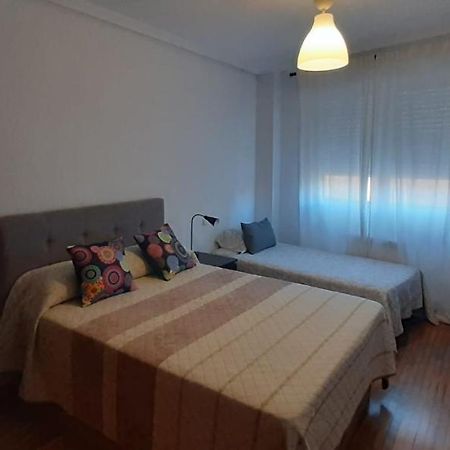 Habitacion, Muy Amplia Y Luminosa, Muy Cerca Del Centro A 15 Min En El Metro A Sol Y Gran Via مدريد المظهر الخارجي الصورة